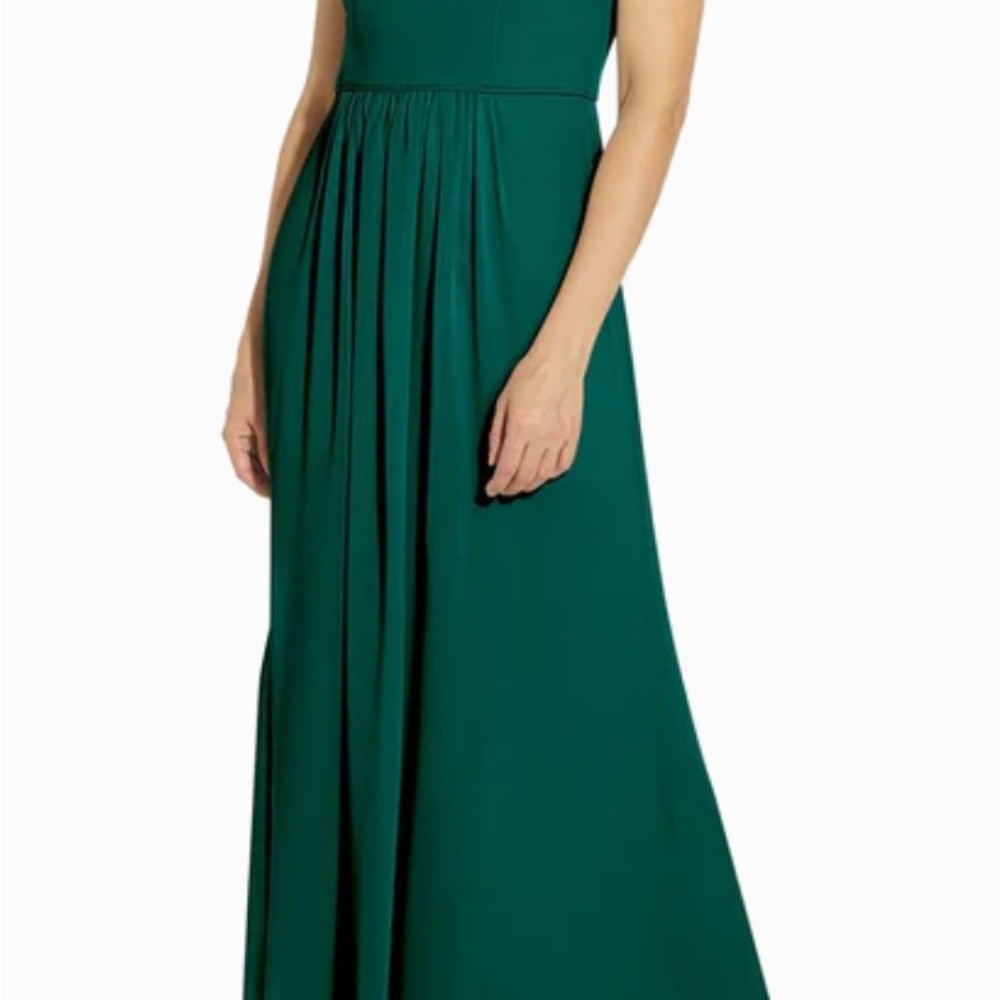 Elegant Green Maxi Dress